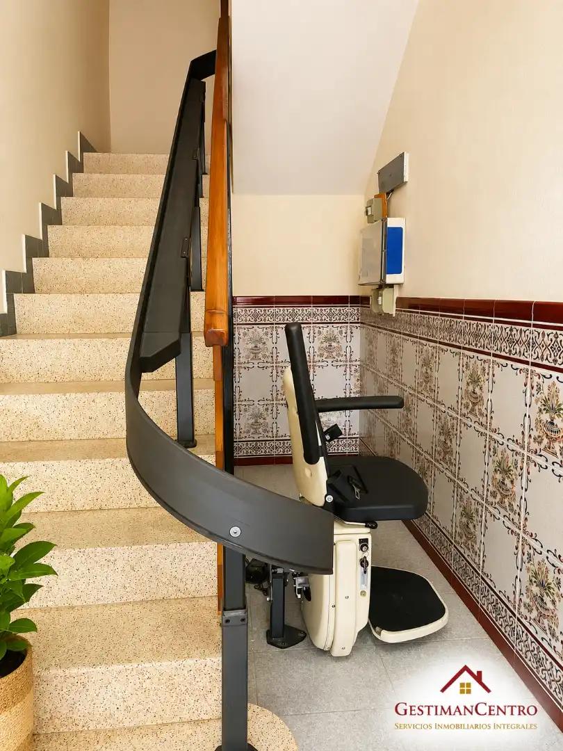 Wohnung zum Verkauf in Tomelloso mit Möbliert und Balkon