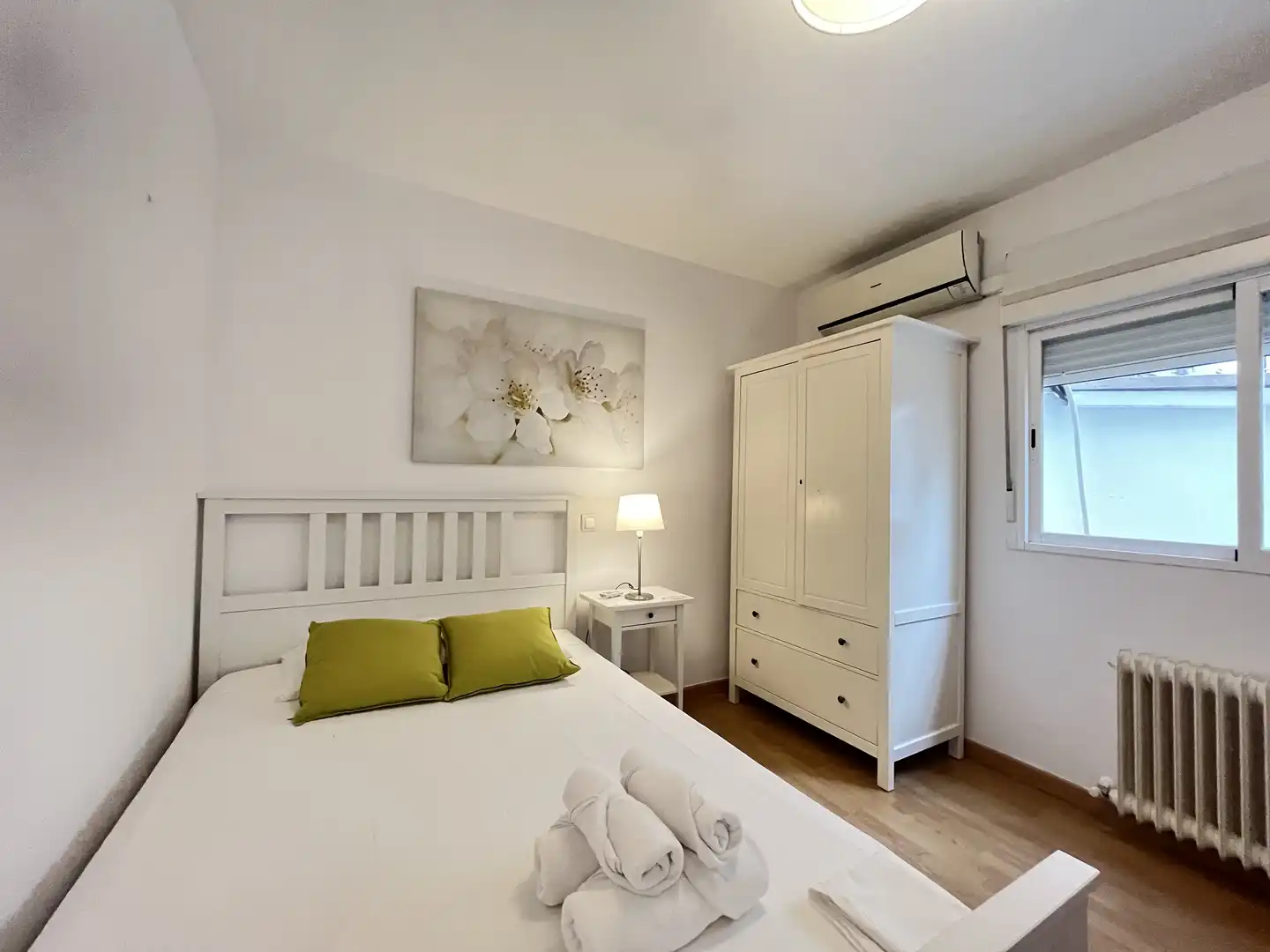 Habitación de Piso de alquiler en Madrid con Aire acondicionado, Terraza y Amueblado