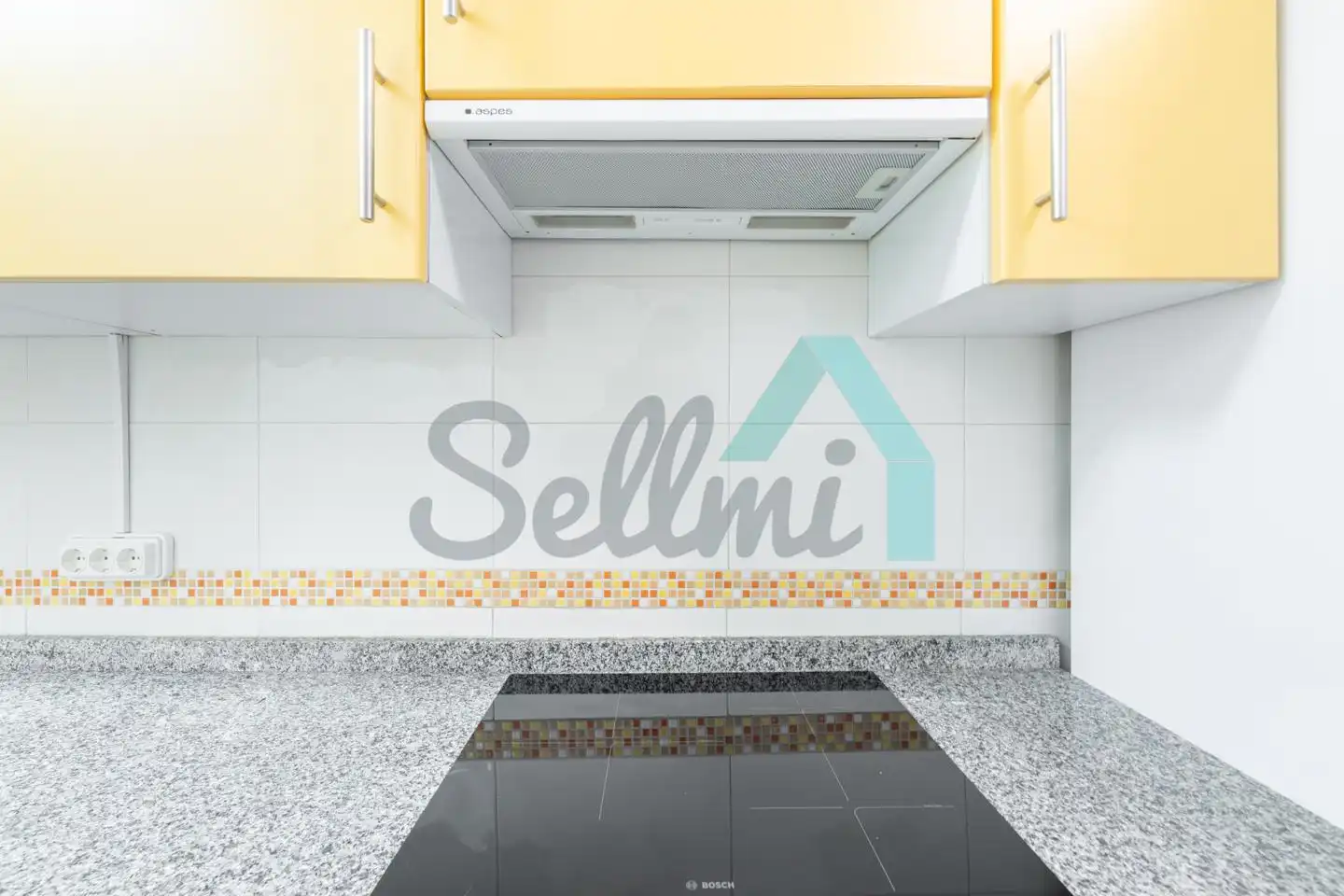 Wohnung zur Miete in Calle Puerto San Isidro, Teatinos - Los Prados