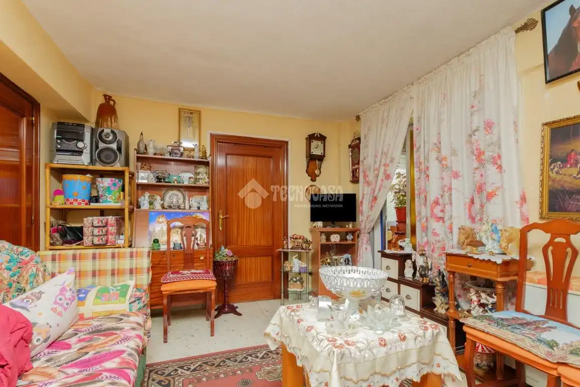 Wohnzimmer von Wohnung zum Verkauf in Madrid mit Heizung und Balkon