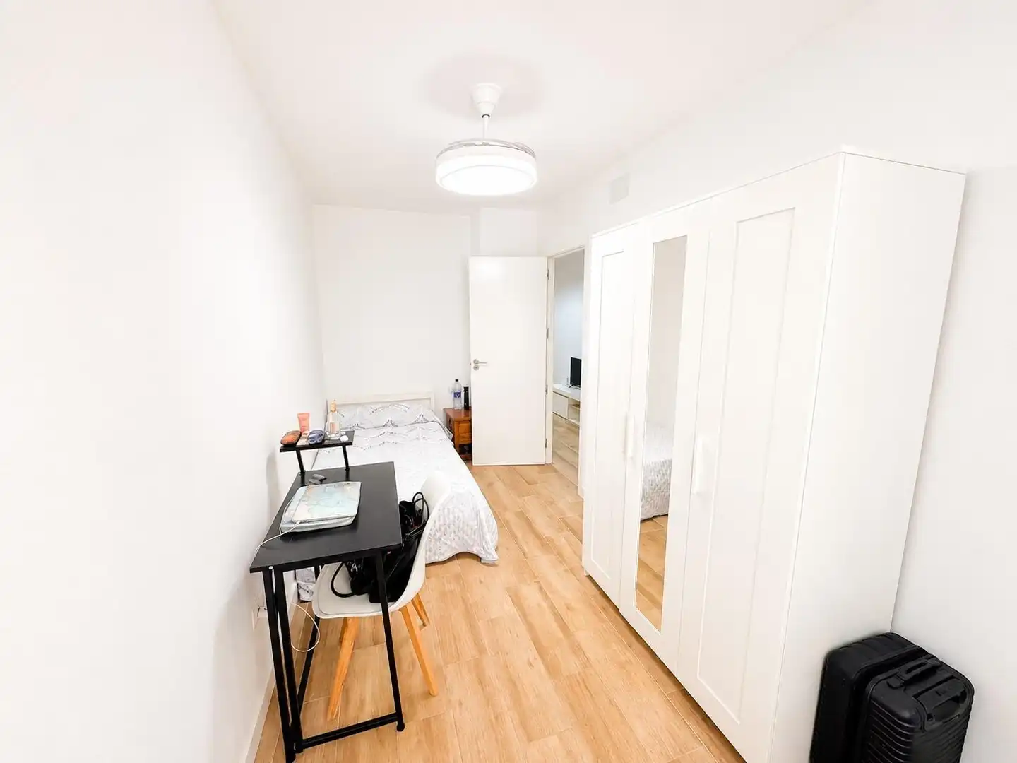 Habitación de Planta baja en venta en Almería