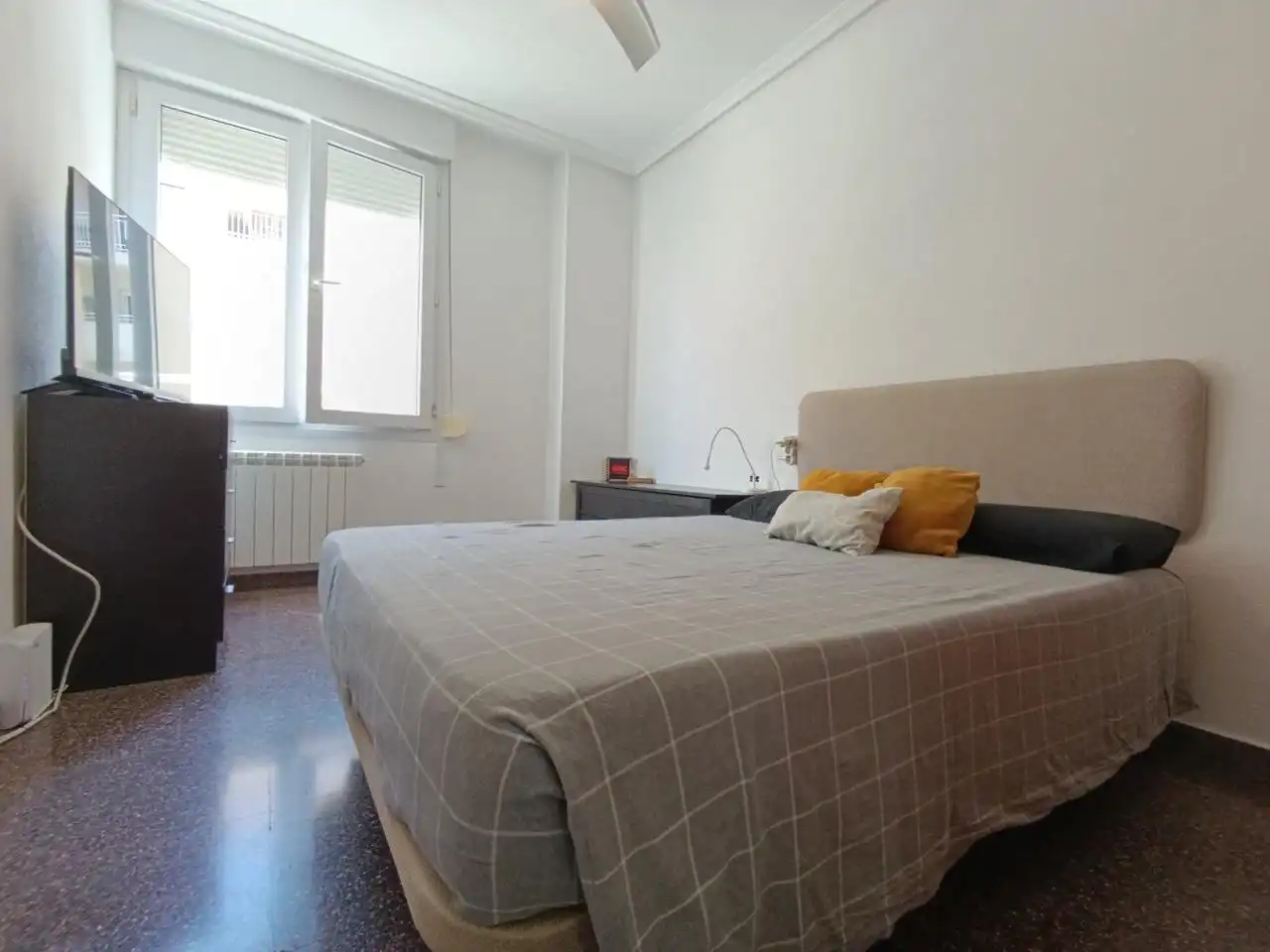 Habitación de Piso en venta en Ibi con Calefacción y Amueblado