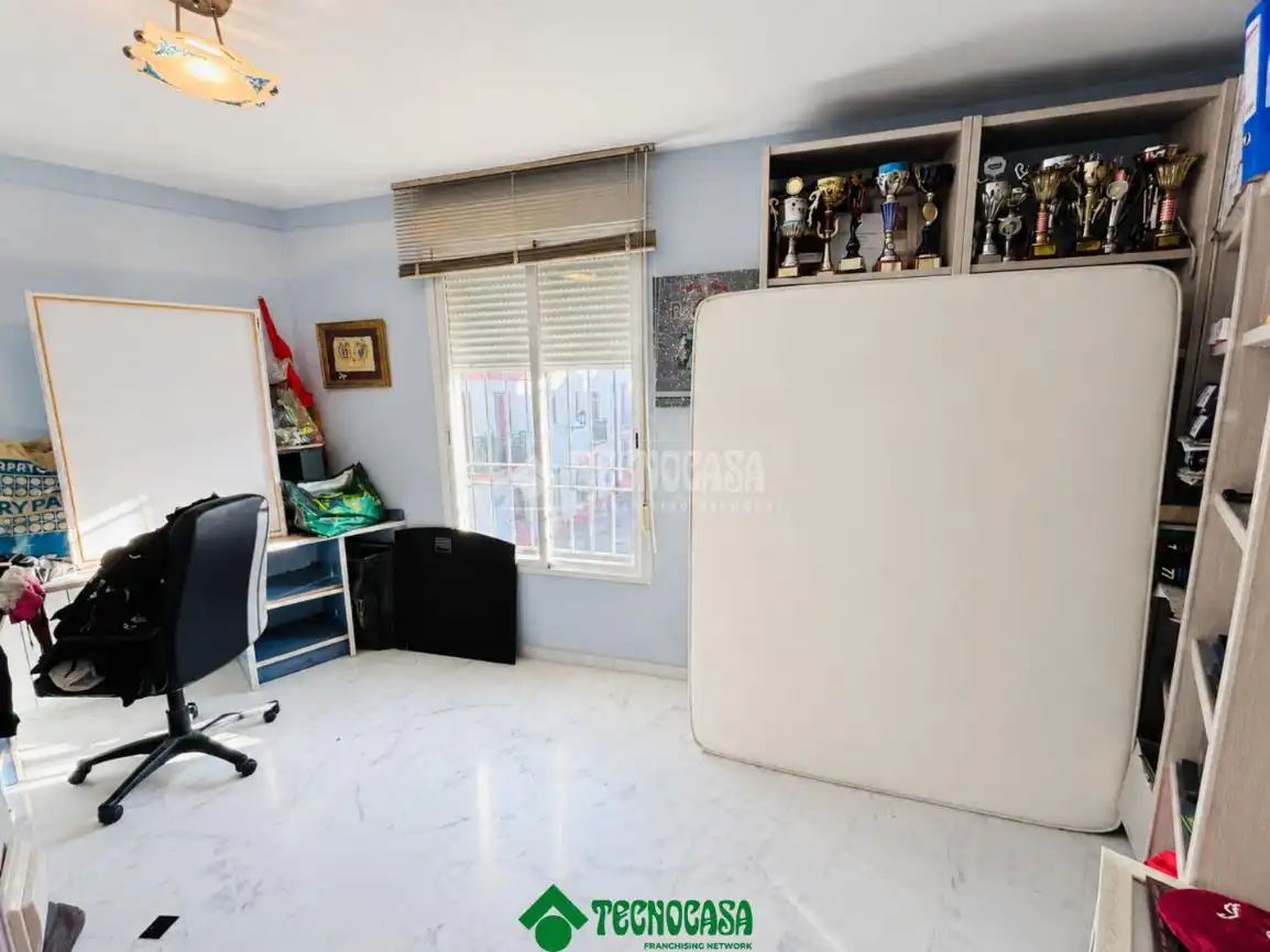 Habitación de Casa adosada en venta en Villafranca de Córdoba con Calefacción, Terraza y Balcón