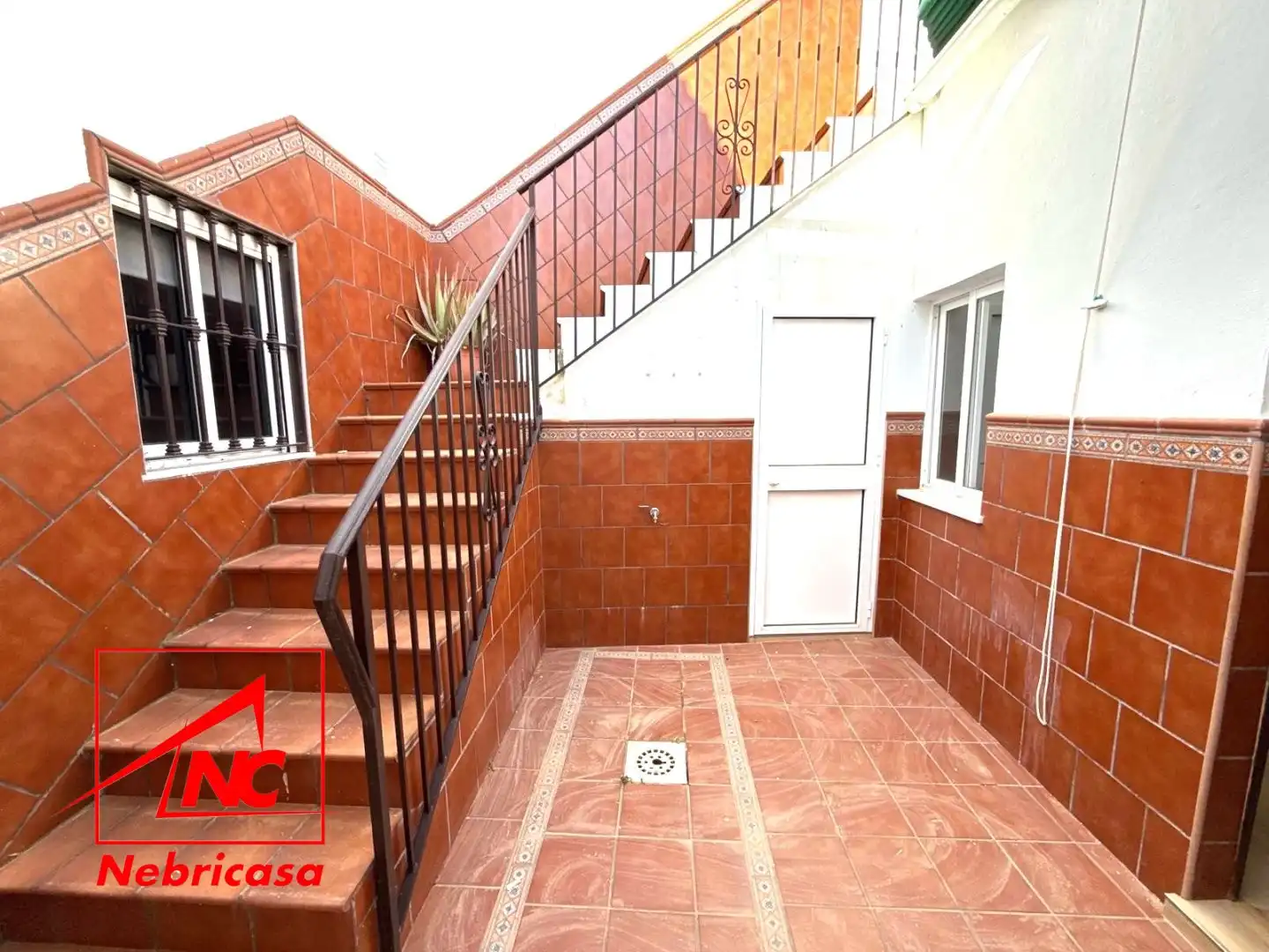 Terrassa de Casa o xalet en venda en Lebrija