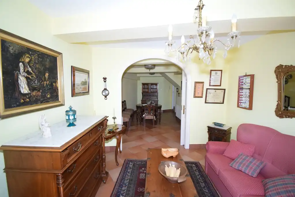 Casa adosada en venta en Pontedeume con Calefacción y Jardín privado