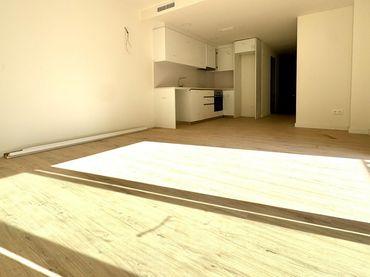 Wohnung mit Aufzug zum Verkauf in Carrer de Bernat Bransi 48