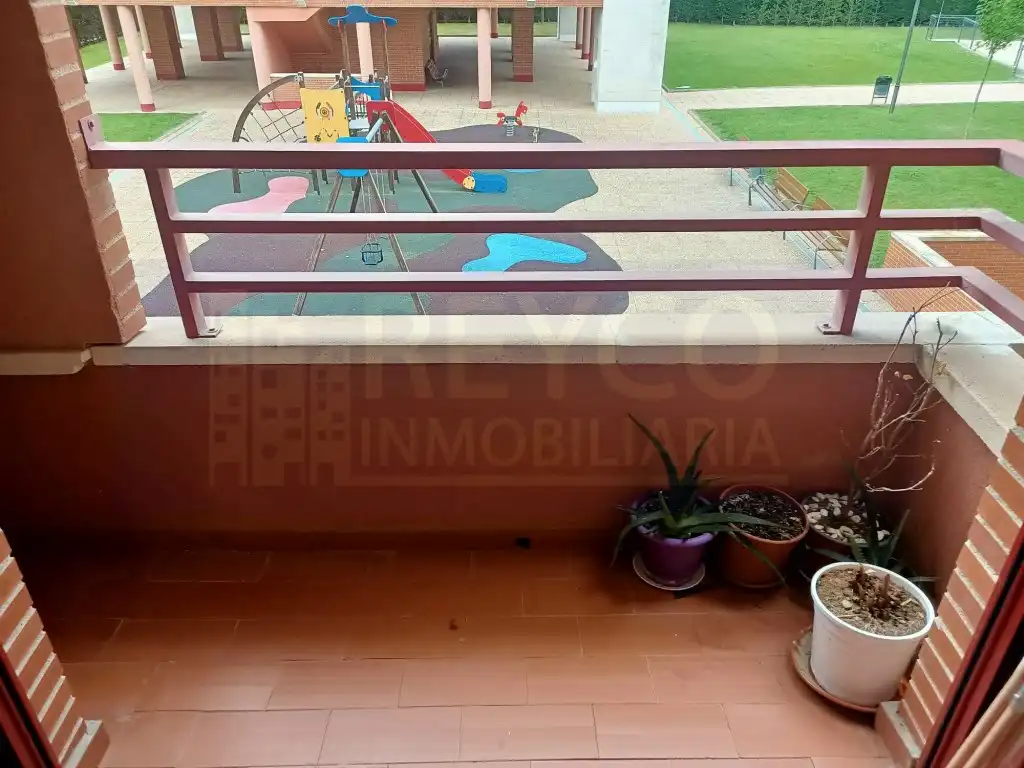 Terrasse von Wohnungen zum Verkauf in  Logroño