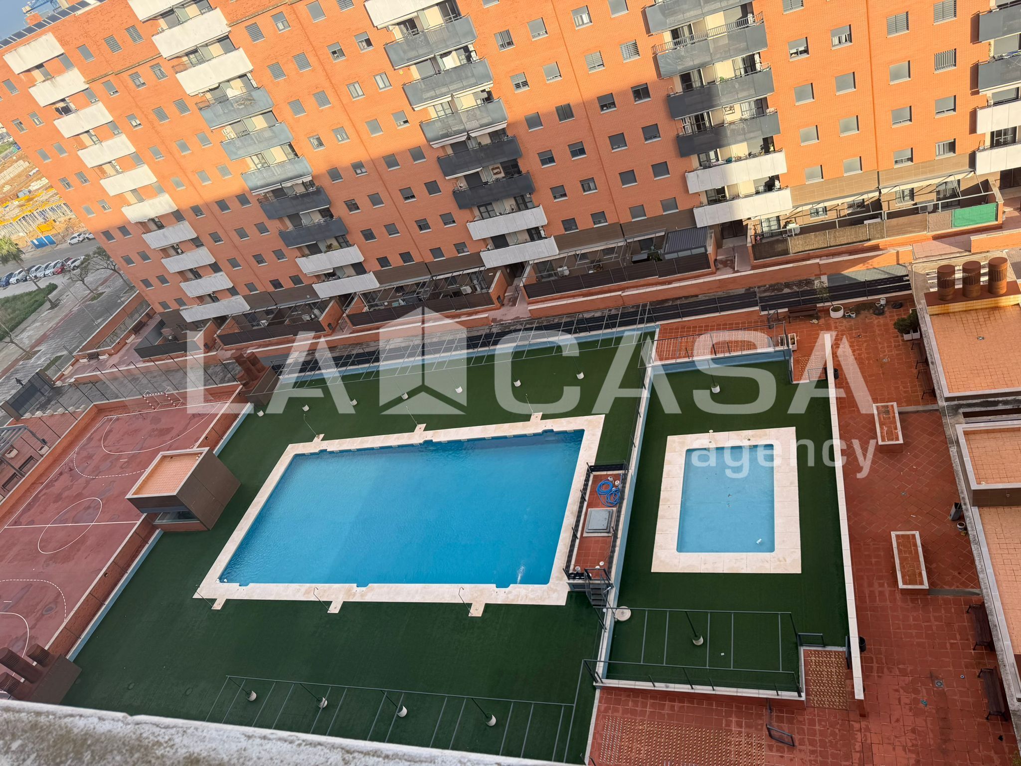 Piscina de Piso en venta en Dos Hermanas con Aire acondicionado, Terraza y Trastero