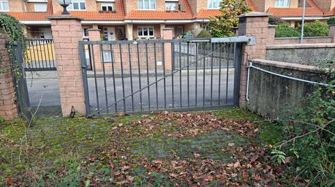 Foto 3 de Casa adosada en venda a  Amapolas, 197, Somió, Asturias