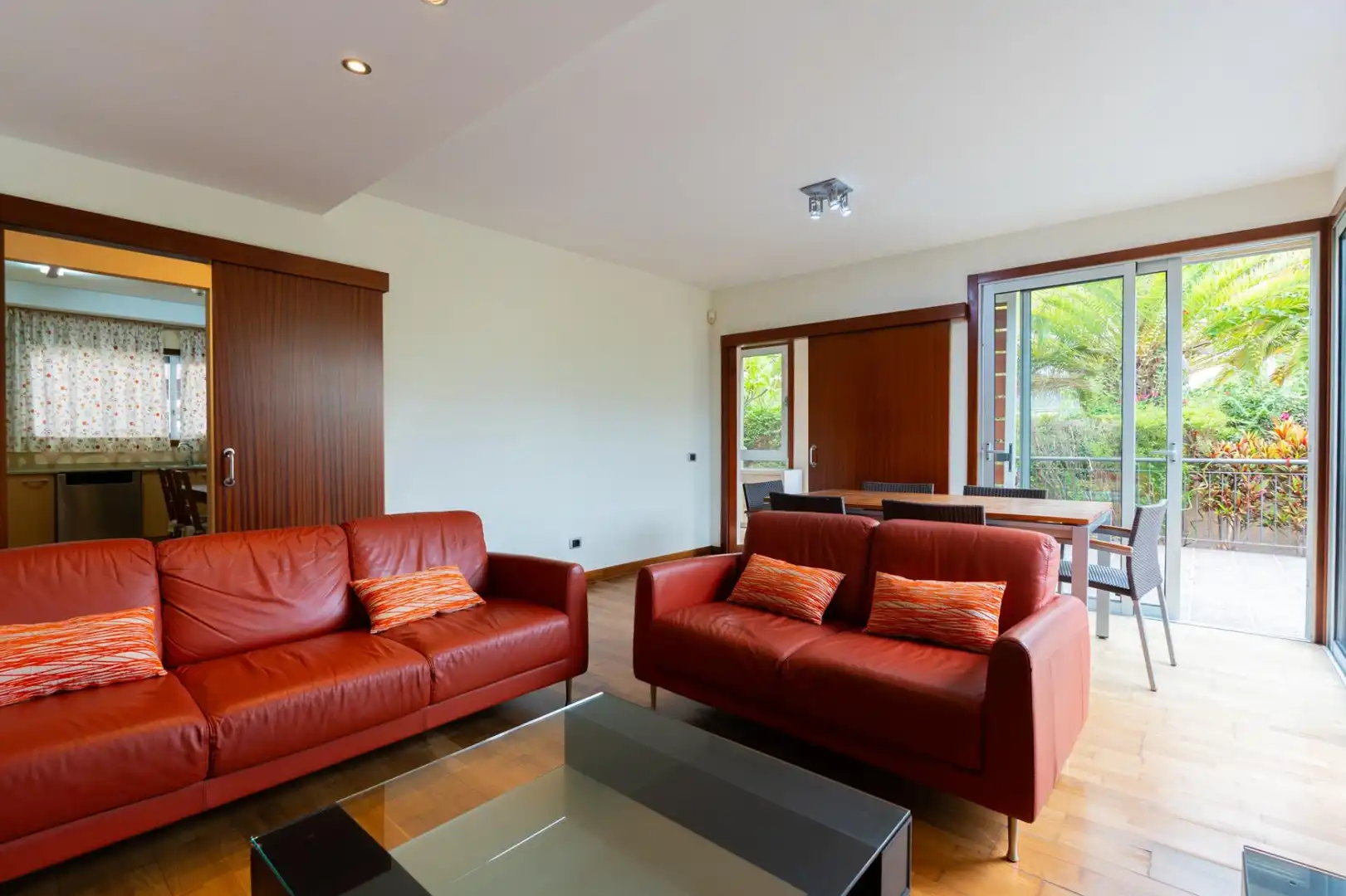 Casa bifamiliare con piscina in affitto a Avenida Avenida Pesqueros, imagen 11