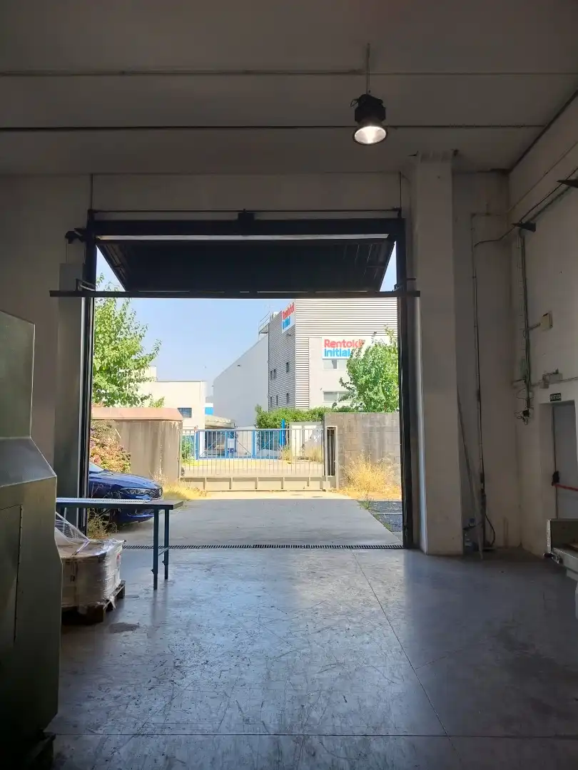 Nau industrial amb ascensor de lloguer a Carrer de la Màquina, imagen 4