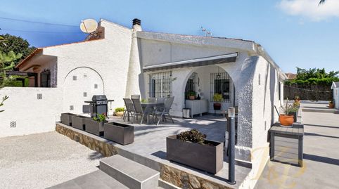 Foto 5 de Casa o xalet en venda a Avenida Alondras las, Nueva Torrevieja, Torrevieja