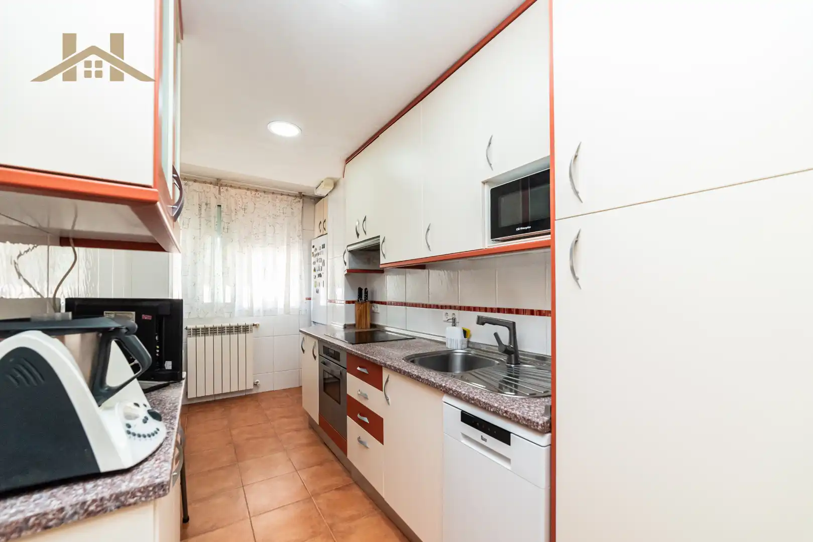 Cuina de Pis en venda en Leganés amb Aire condicionat, Calefacció i Terrassa