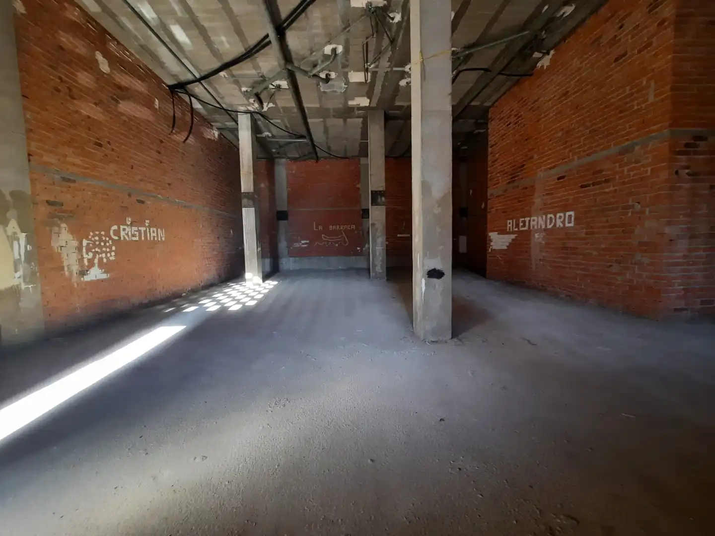Local comercial de lloguer a Carrer de Alcudia de Veo 3, imagen 11