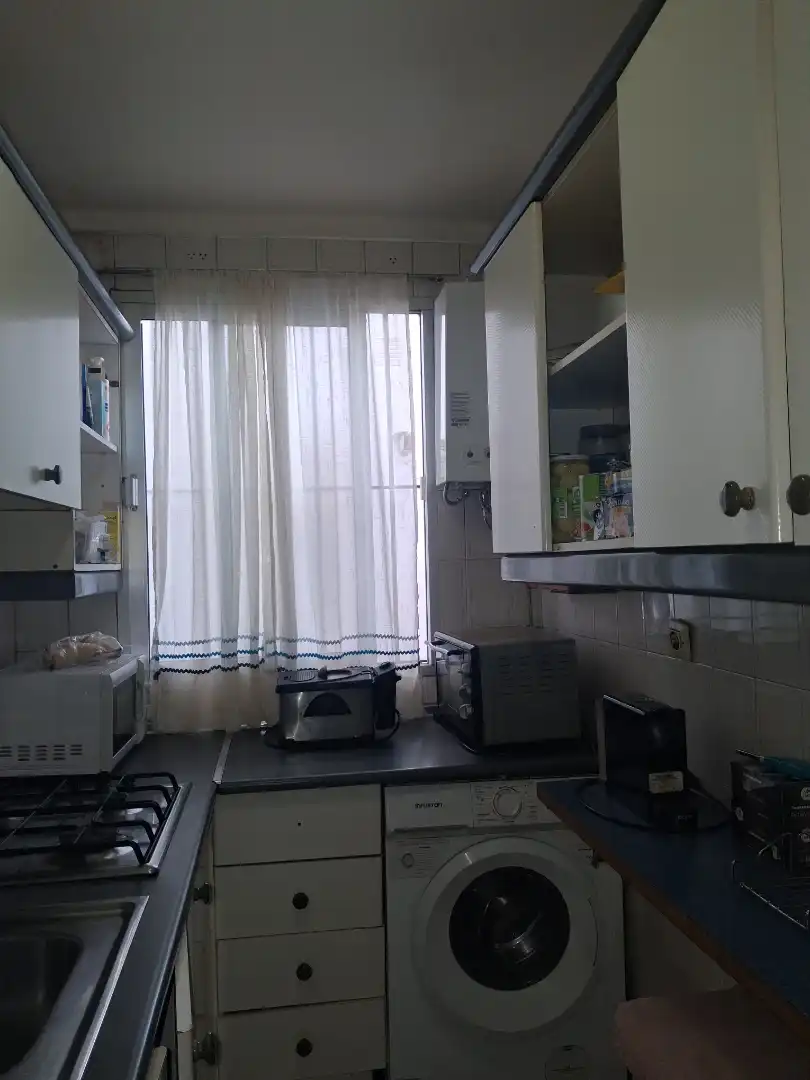 Kitchen of Flat for sale in San Juan de Aznalfarache  with Air Conditioner, Parquet flooring and Balcony