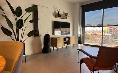 Living room of Flat for sale in Sabadell  with Air Conditioner, Heating and Terrace