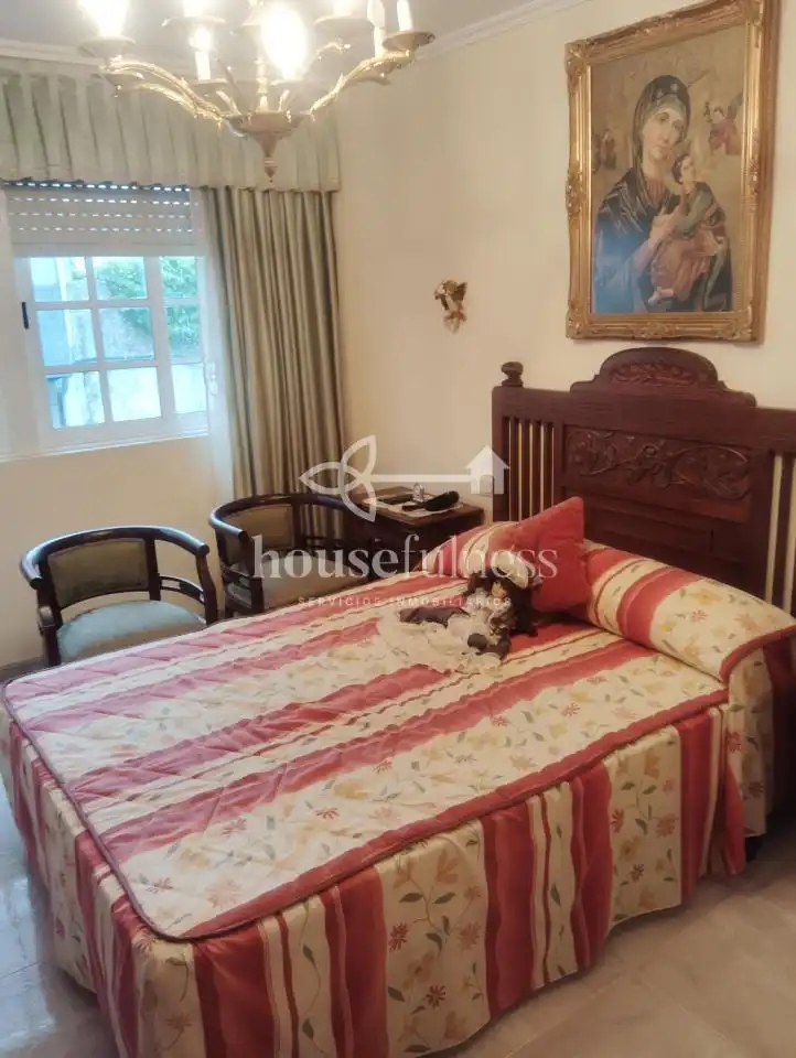 Habitación de Casa adosada en venta en Ares con Calefacción, Terraza y Trastero