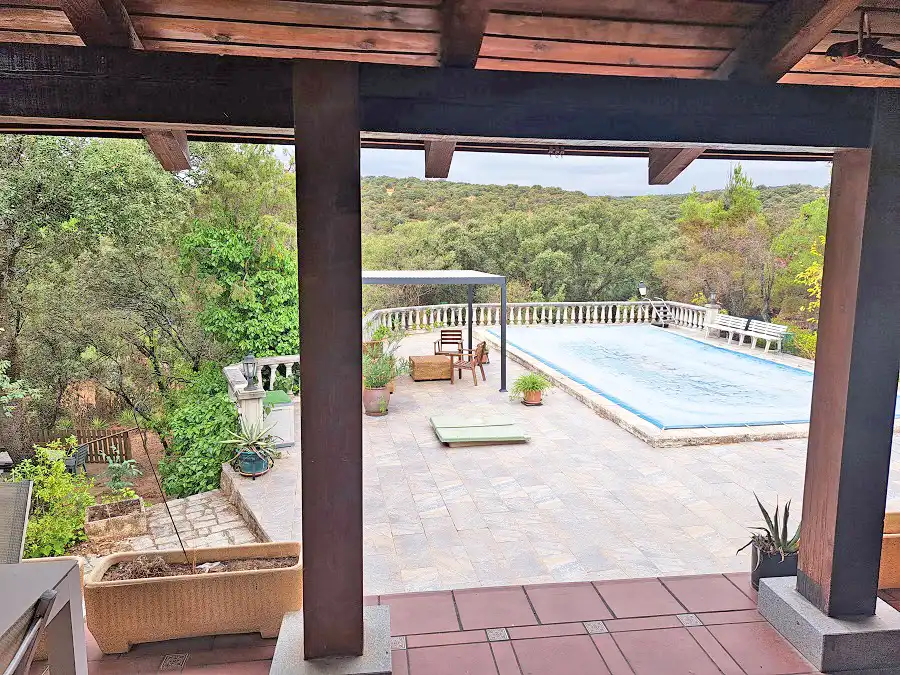 Terrasse von Haus oder Chalet zum Verkauf in Navalagamella mit Heizung, Privatgarten und Parkett