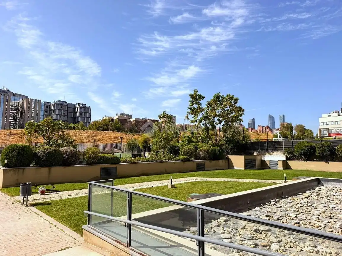 Terrassa de Estudi en venda en Hortaleza