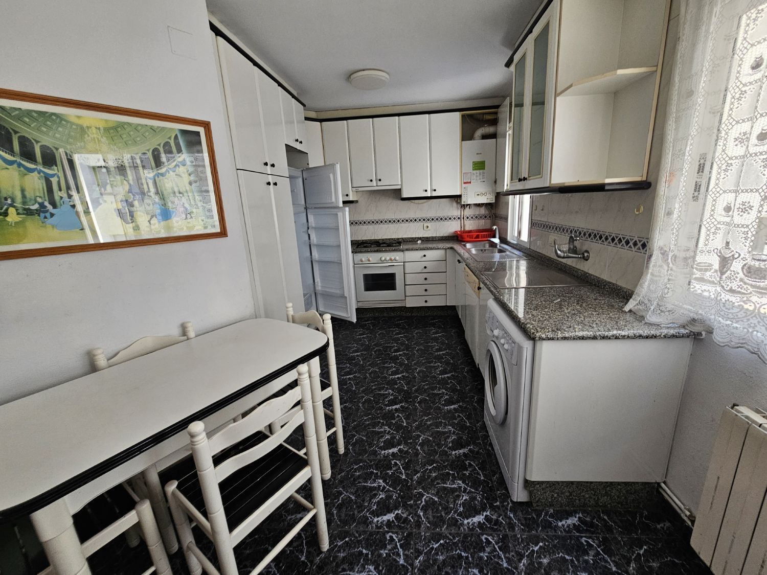 Kitchen of Flat for sale in A Coruña Capital   with Heating