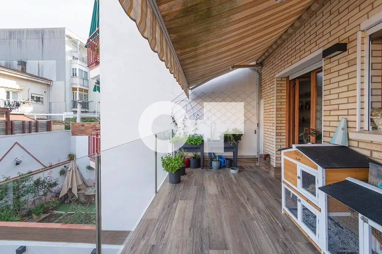 Balcony of Detached homes for sale in Castelldefels  with Air Conditioner, Heating and Private garden