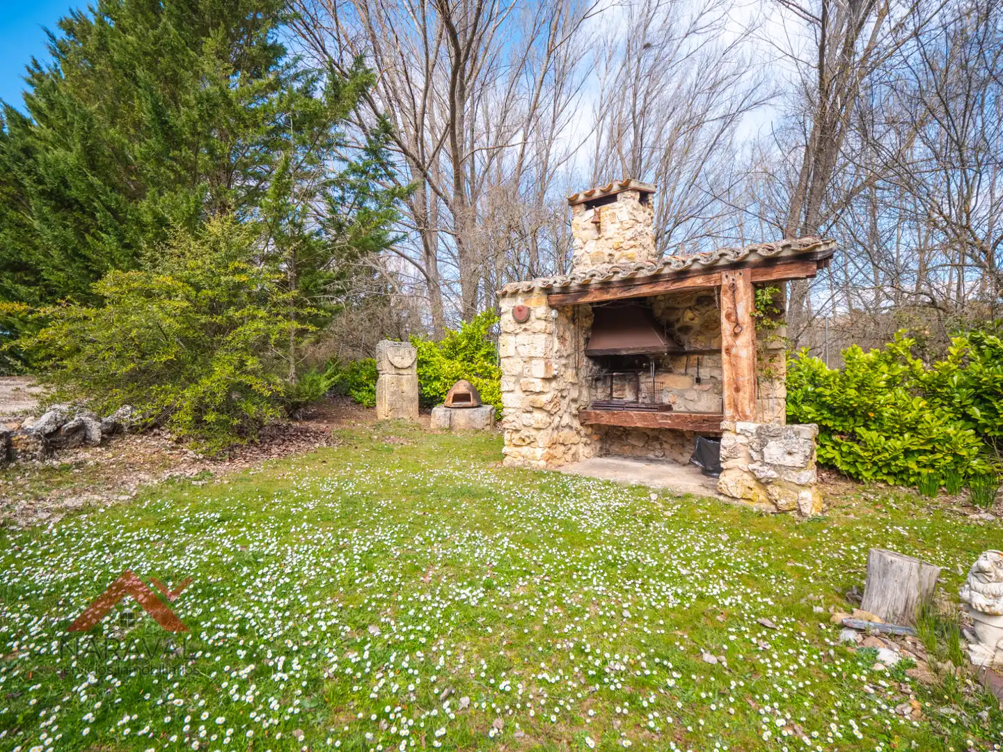 Jardí de Casa o xalet en venda en Burgo de Osma - Ciudad de Osma amb Calefacció, Jardí privat i Terrassa