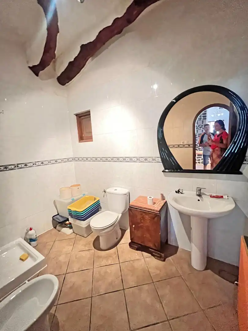 Baño de Finca rústica en venta en Novelda con Aire acondicionado, Calefacción y Jardín privado
