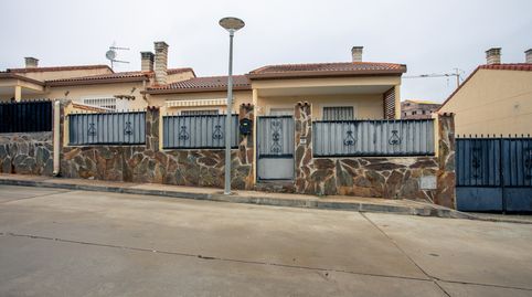 Foto 3 de Casa adosada en venda a C/ Fresno, Espinosa de Henares - pueblo, Espinosa de Henares