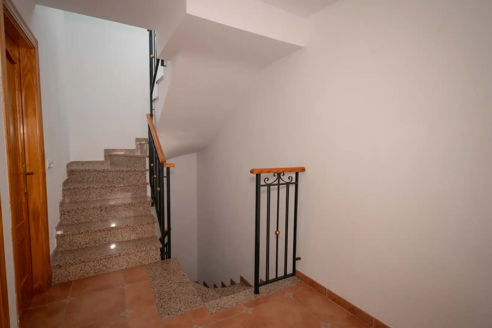 Einfamilien-Reihenhaus zum Verkauf in Albuñol mit Terrasse, Möbliert und Balkon