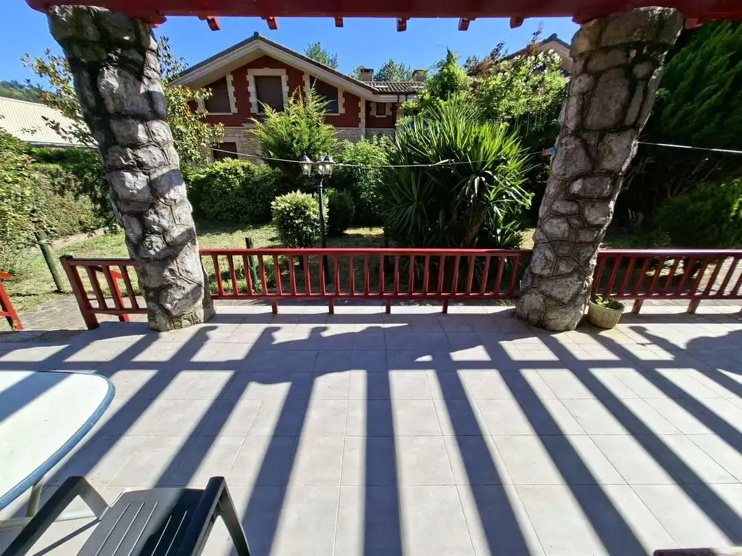 Terraza de Casa adosada en venta en Markina-Xemein con Calefacción, Jardín privado y Amueblado