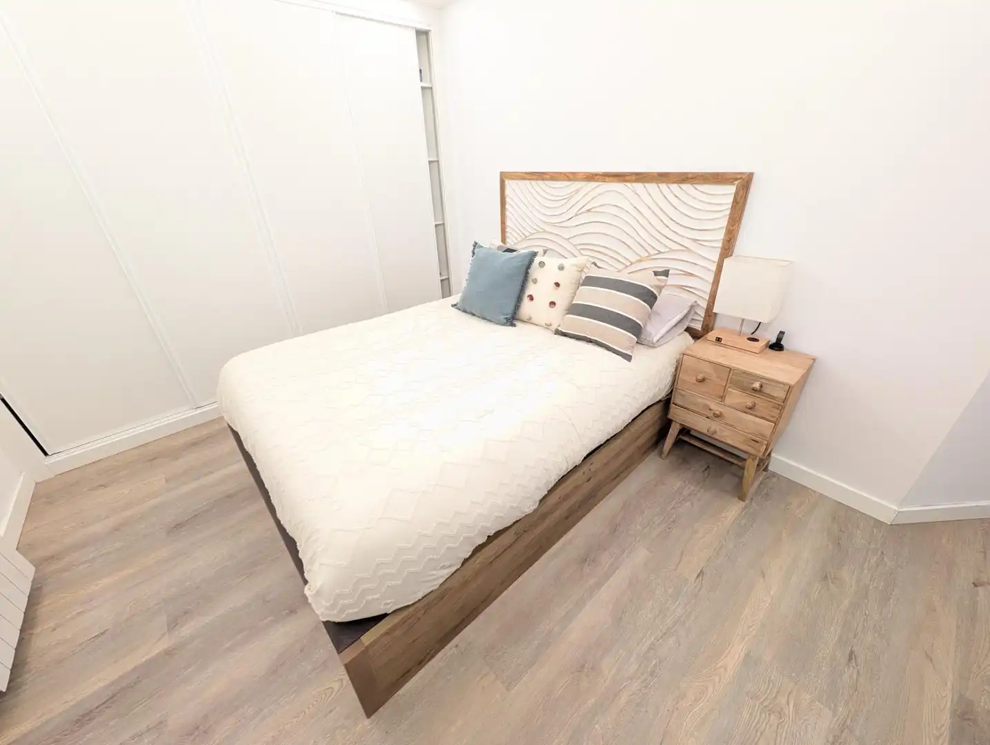 Habitación de Piso en venta en Oviedo  con Calefacción, Parquet y Terraza