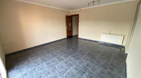 Foto 3 de Pis en venda a Olesa de Montserrat, Barcelona