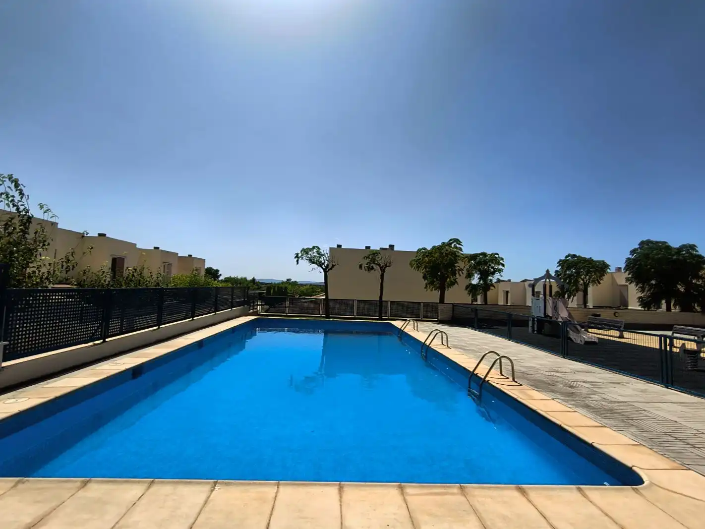 Pis amb piscina de lloguer a calle el puig 12