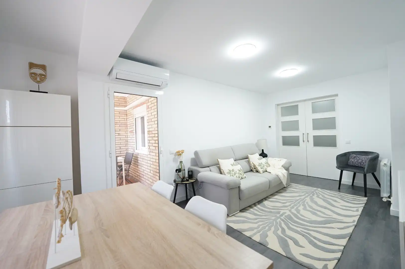 Sala de estar de Piso en venta en Barcelona con Aire acondicionado, Calefacción y Parquet