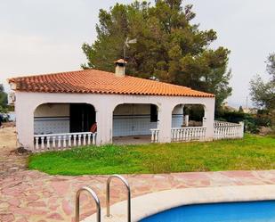 Vista exterior de Casa o xalet en venda en Alberic amb Terrassa i Piscina