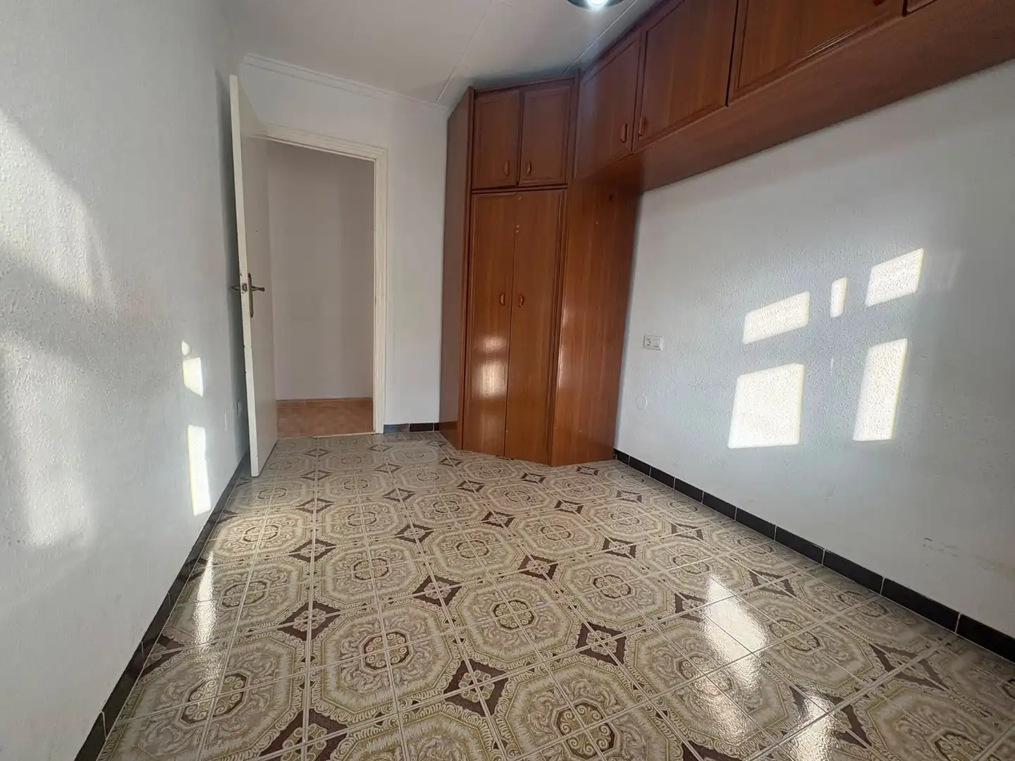 Dormitori de Apartament en venda en Torrevieja amb Aire condicionat, Terrassa i Internet