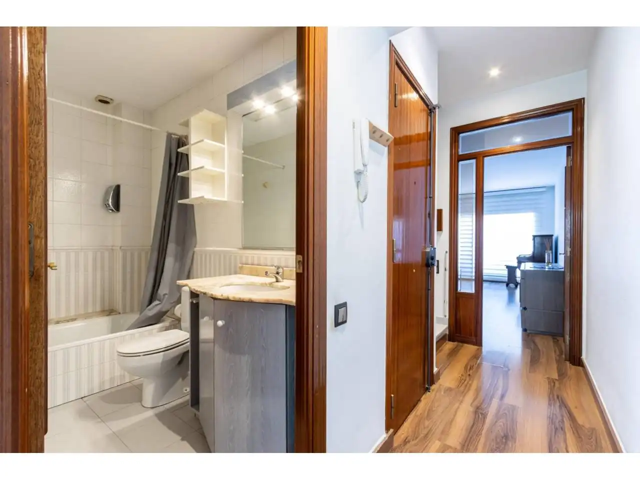 House with garden for sale in Calle ESCOLA PIA, imagen 10