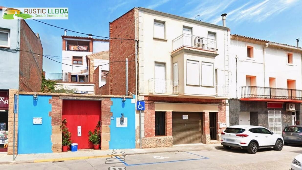 Vista exterior de Casa adosada en venda en Puigverd de Lleida amb Aire condicionat, Calefacció i Terrassa