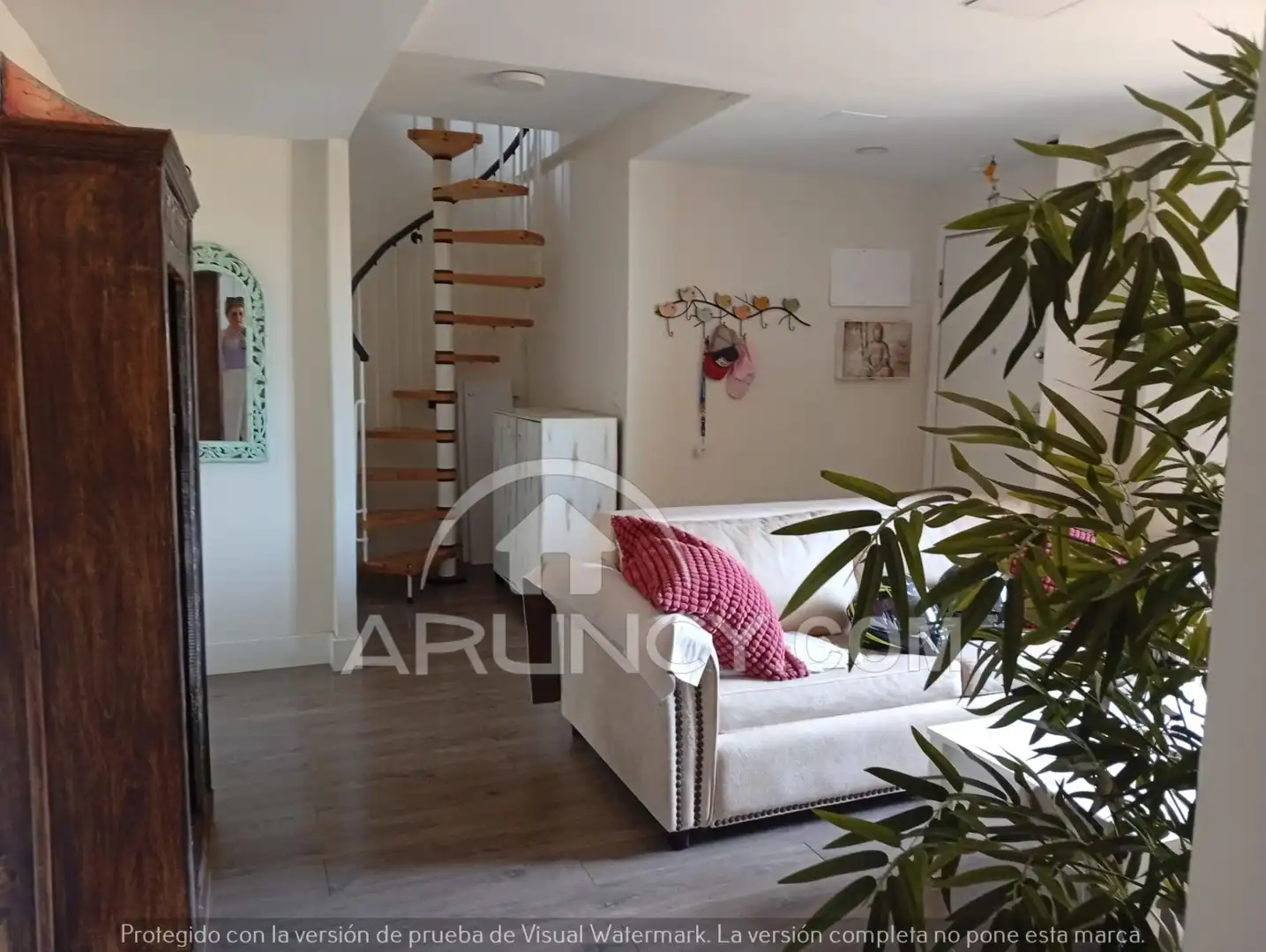 Sala d'estar de Àtic en venda en Alcalá de Guadaira amb Aire condicionat, Calefacció i Jardí privat