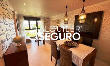 Foto 2 de Piso de alquiler en M. San Lorenzo Escorial, Villa de Prado, Valladolid Capital