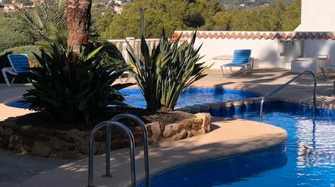 Foto 3 de Àtic en venda a Avenida Casanova, Marisol Park - Ortembach - Los Almendros, Calpe / Calp