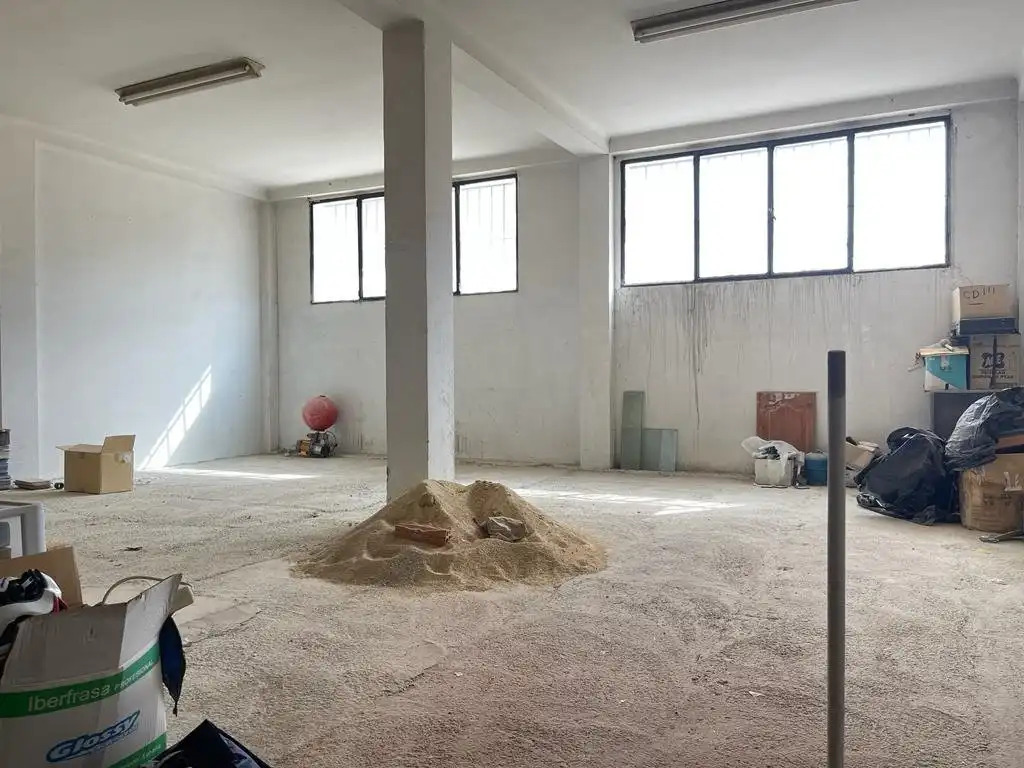 Gewerbefläche zum Verkauf in Centro