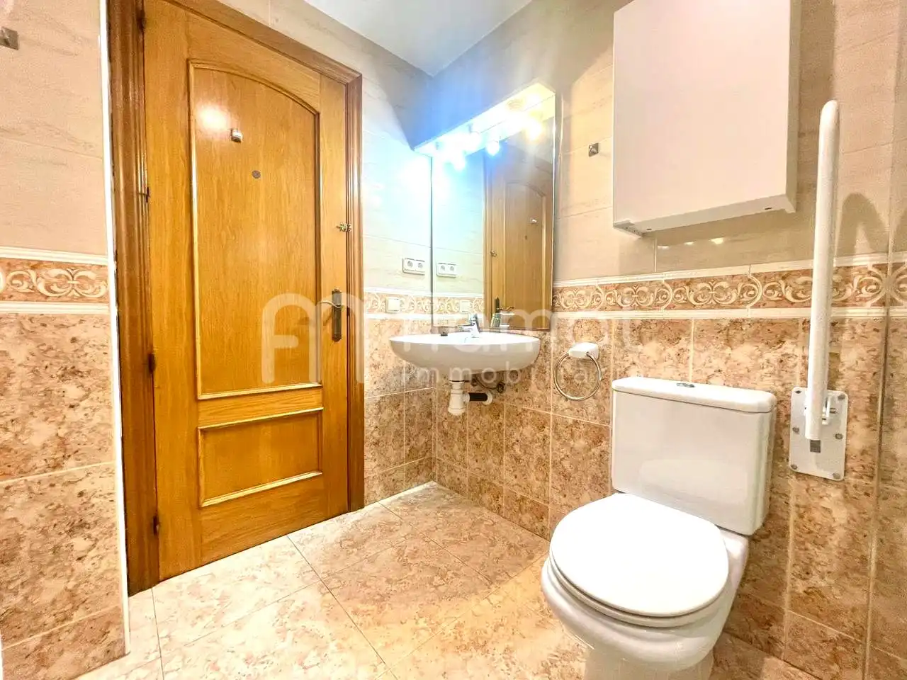 Baño de Piso en venta en Blanes con Calefacción, Amueblado y Balcón