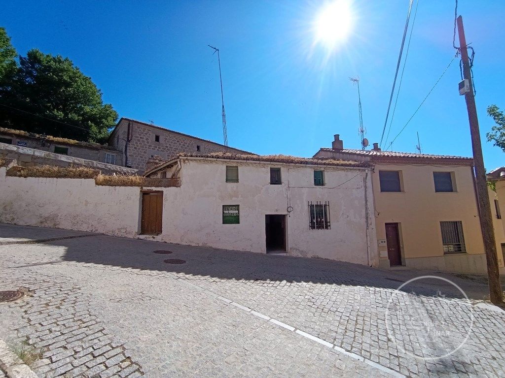 Vista exterior de Casa o chalet en venta en Ávila Capital
