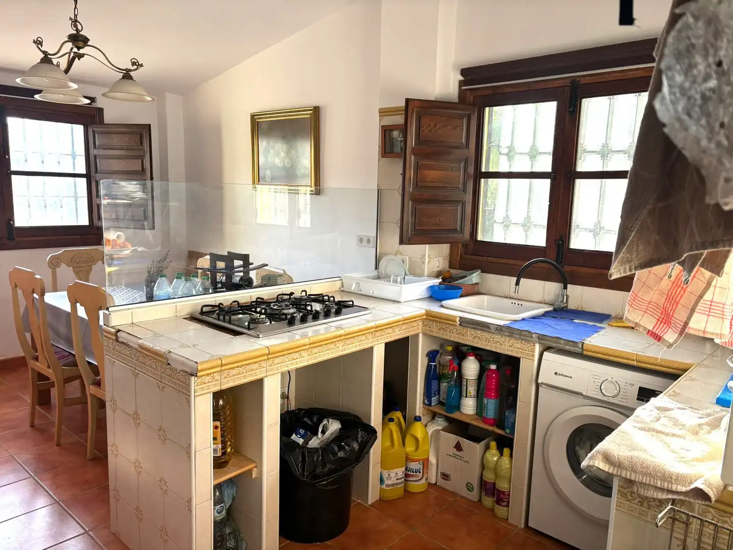 Cuina de Finca rústica en venda en Sedella amb Jardí privat, Terrassa i Traster
