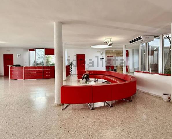 Nave industrial en Venta en Fuente del Jarro