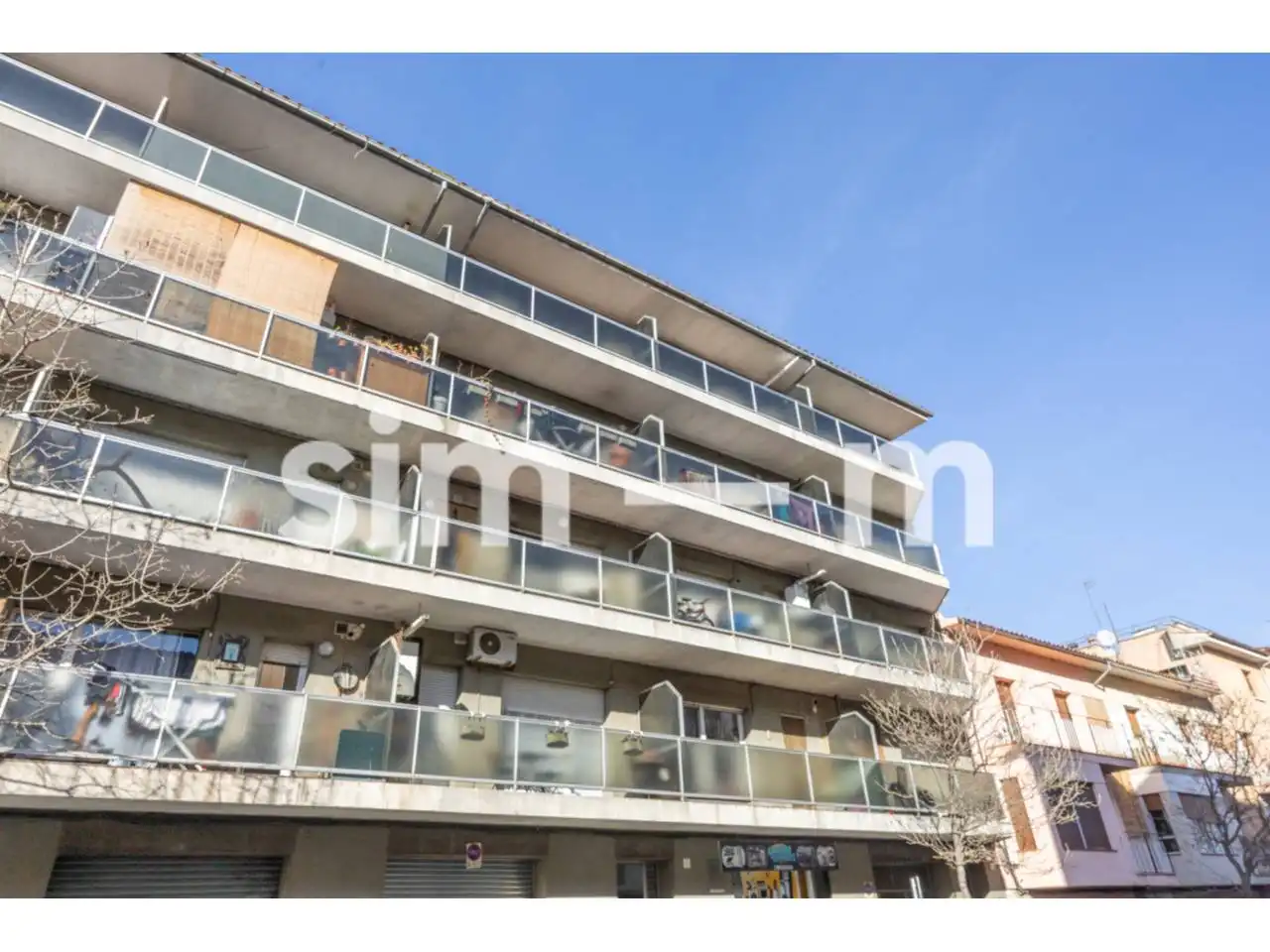 Vista exterior de Piso en venta en Vic con Calefacción, Parquet y Terraza