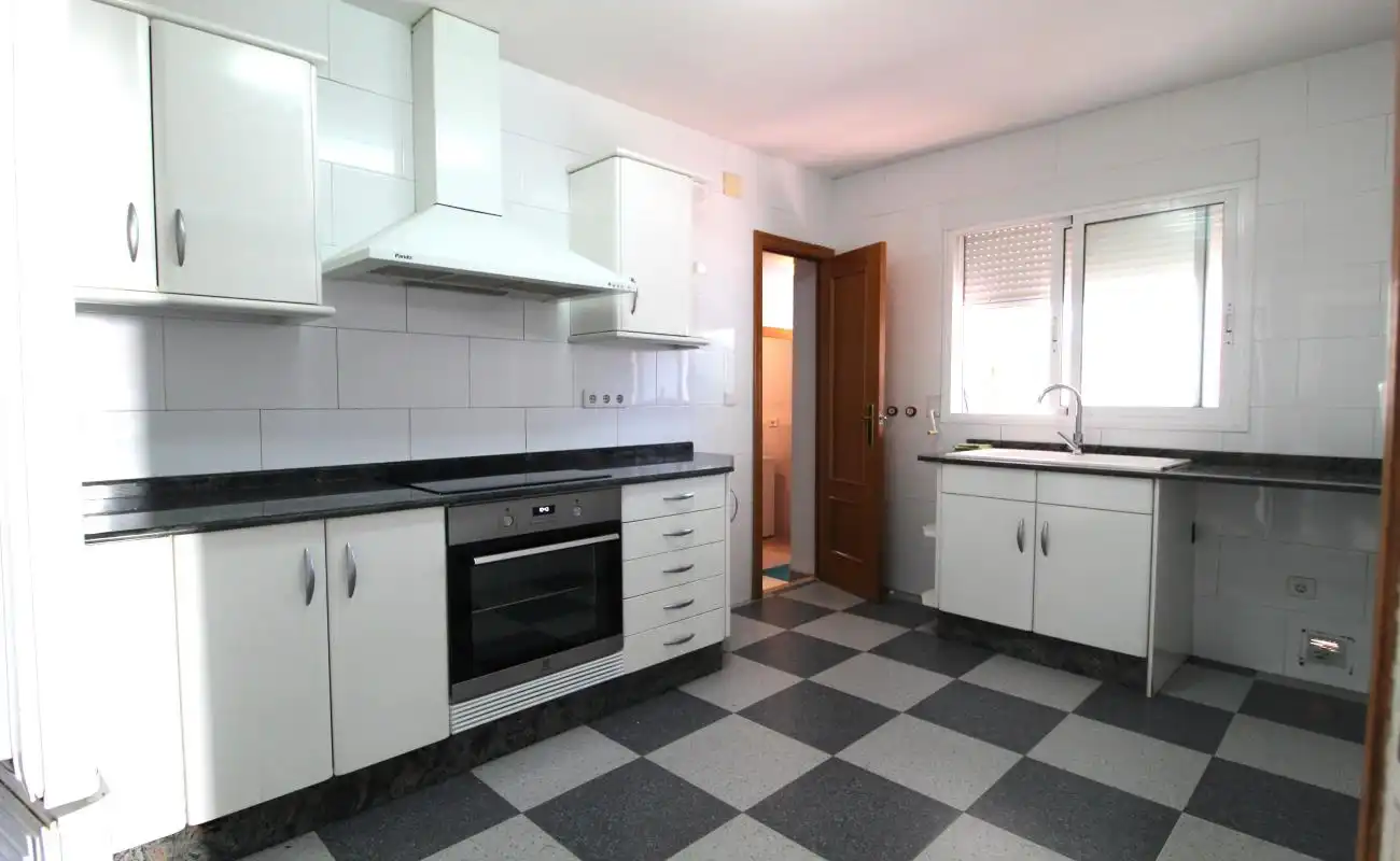 Kitchen of Houses for rent in L'Eliana  with Air Conditioner, Heating and Private garden
