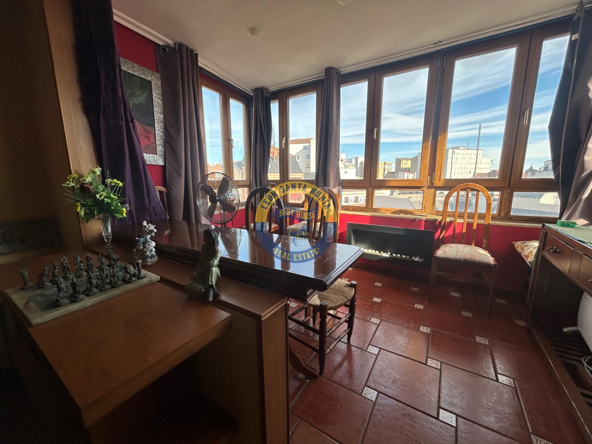 Bedroom of Flat for sale in León Capital   with Heating, Parquet flooring and Terrace