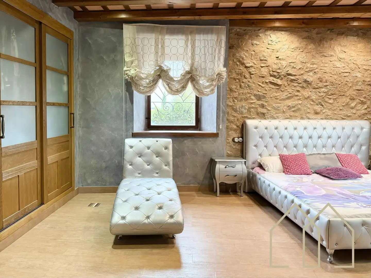 Habitación de Casa o chalet en venta en Sant Joan de Mollet con Aire acondicionado, Calefacción y Jardín privado